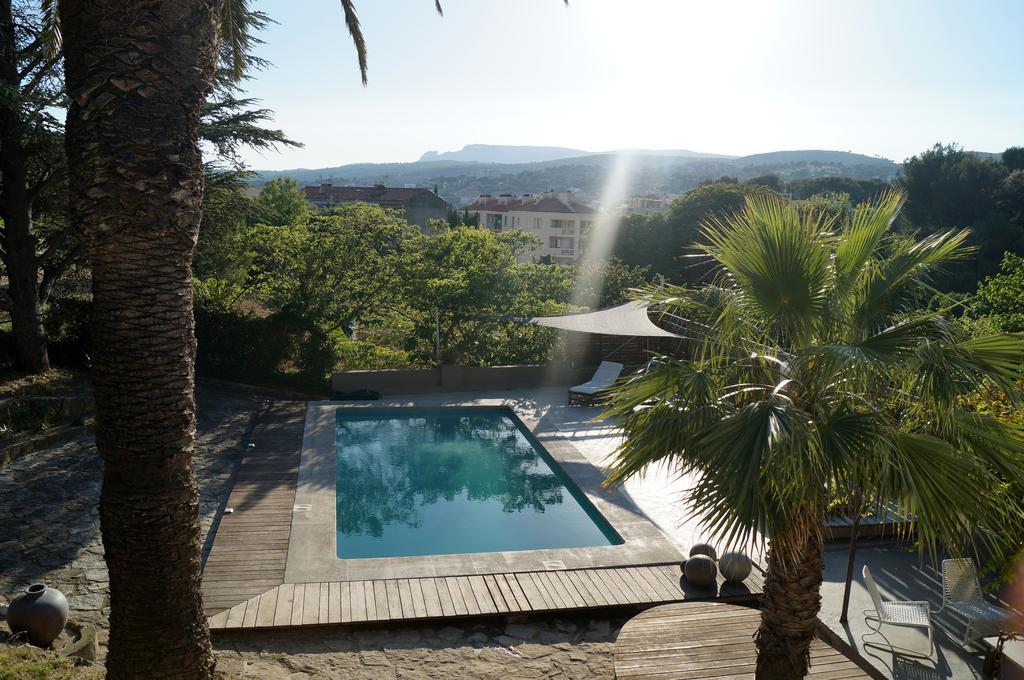 Bed and Breakfast Chambre d'hôtes Clos du Petit Jésus à Cassis Extérieur photo